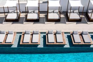 Manoulas Beach Mykonos Resort