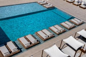 Manoulas Beach Mykonos Resort