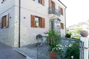 Bed & Breakfast Mafi - Commino