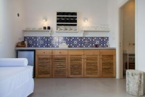 Astarte Luxury Apartments Sifnos Greece