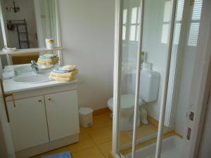 B&B / Chambres d'hotes LE BOUT DE LA VILLE : photos des chambres
