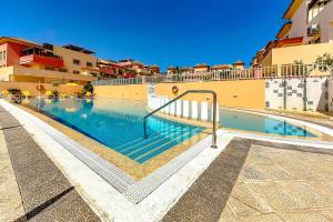 Apartment with large terrace in Terrazas del Duque