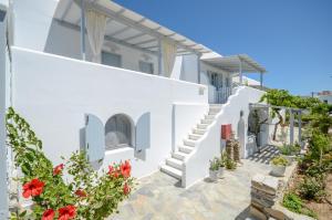 Maroussa Studios Naxos Greece