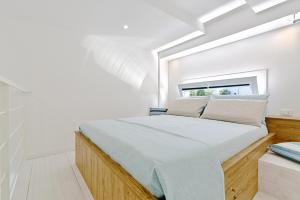 Rivabella Deluxe Apartments