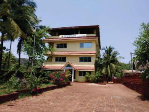 Sea Winds Hotel, Guhagar