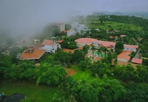 Manas Lifestyle Resort, Igatpuri - إيغاتبوري