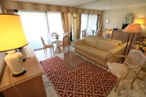 Luxury 1 bedroom Jardins Croisette 265