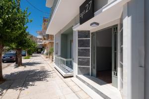 apt.27-103 Argolida Greece