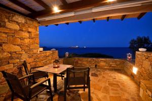 Lalari Beach Suites Syros Greece