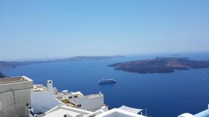 Kafieris View Santorini Greece