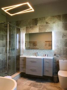 Hotels Hotel La Calanque : photos des chambres