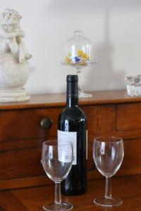 Appartements Coquet T2 ,terrasse,parking ,4 kms d Avignon : photos des chambres