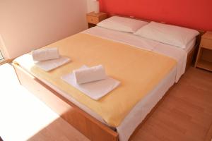 Villa Galeb Pag - at the main Beach