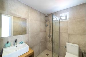 Superior Double or Twin Room with City View and minipool room in Naiades Marina Hotel