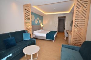 Junior Suite Open Plan (2 adults+3 children)