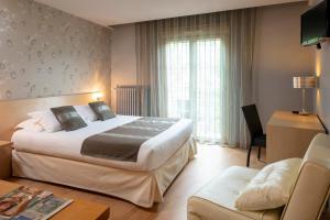 Hotels Hotel La Chaumiere : photos des chambres