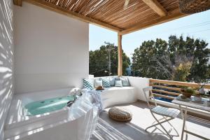 Arco Solium Suites Milos Greece
