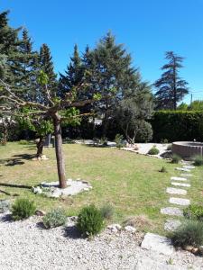 B&B / Chambres d'hotes Les Coronilles : Chambre Double avec Salle de Bains Privative
