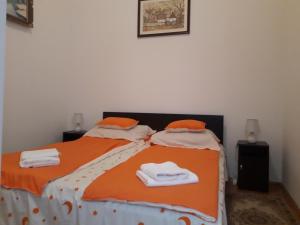 Piac Utcai Apartman 2