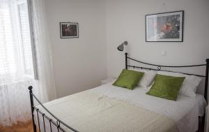 Thea Apartments