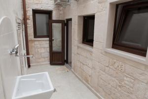 Three-Bedroom Apartment - Split Level