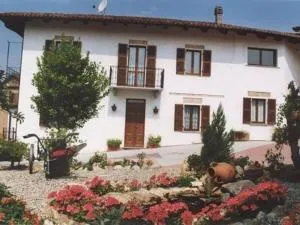 Il Grappolo - Isola d'Asti