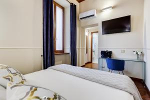 Standard Double Suite room in Trevi Private Suites by Premium Suites Collection