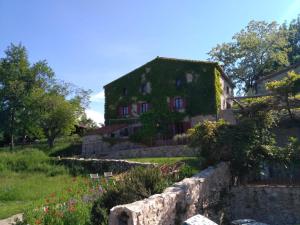 Hotels Mas Lo Faix : photos des chambres