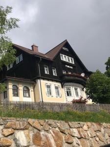 Pension Das Landhaus Puchenstuben Austria