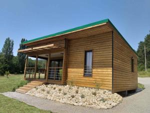 Lodges Les Chalets de Saint Maurice (Dieulefit) : photos des chambres