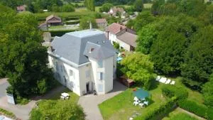 巧博瑞泰伯思乐斯布雷尤斯酒店 - Lachaux