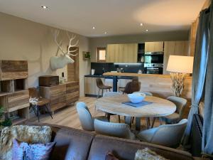 Appartements Bas de Chalet l'Entasse n°9 : photos des chambres