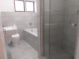 Danville Forest Guest House & Apartments