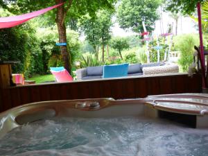 Maisons de vacances Villa piscine chauffee & spa sur le Bassin d Arcachon - proche plage et ocean : photos des chambres