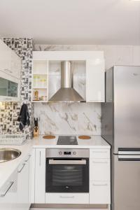 Hiora Apartments Vasiliko