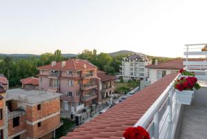 Hiora Apartments Vasiliko