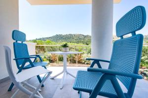 Large Studio with Terrace