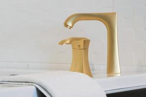 Glen Capri Inn and Suites - Burbank Universal