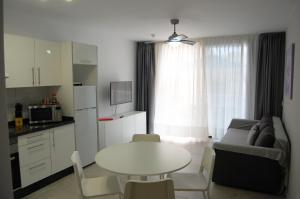 Paradise Court 25 WiFi Pool