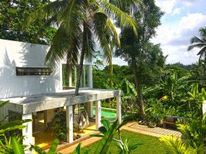 Awimbawei House