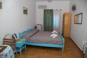 Tony's Rooms Leros Greece