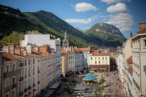 Hotels Hotel de l'Europe Grenoble hyper-centre : photos des chambres