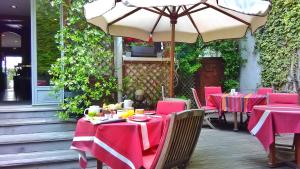 Hotels Hotel La Marisa Grande Plage : photos des chambres