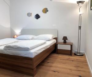 Apartments Artemus Karliva