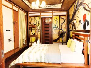 Forest wood-Port Barton