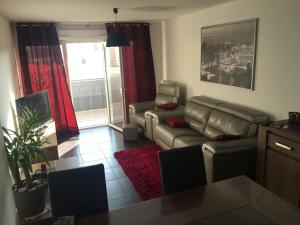 Appartements Beau T3 avec terrasse plein sud : photos des chambres