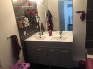 Appartements Beau T3 avec terrasse plein sud : photos des chambres