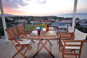 Corinthian Sun - Vacation Home Korinthia Greece