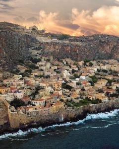 vecchia casa Lakonia Greece