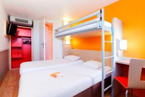 Hotels Premiere Classe Toulouse Sesquieres : photos des chambres